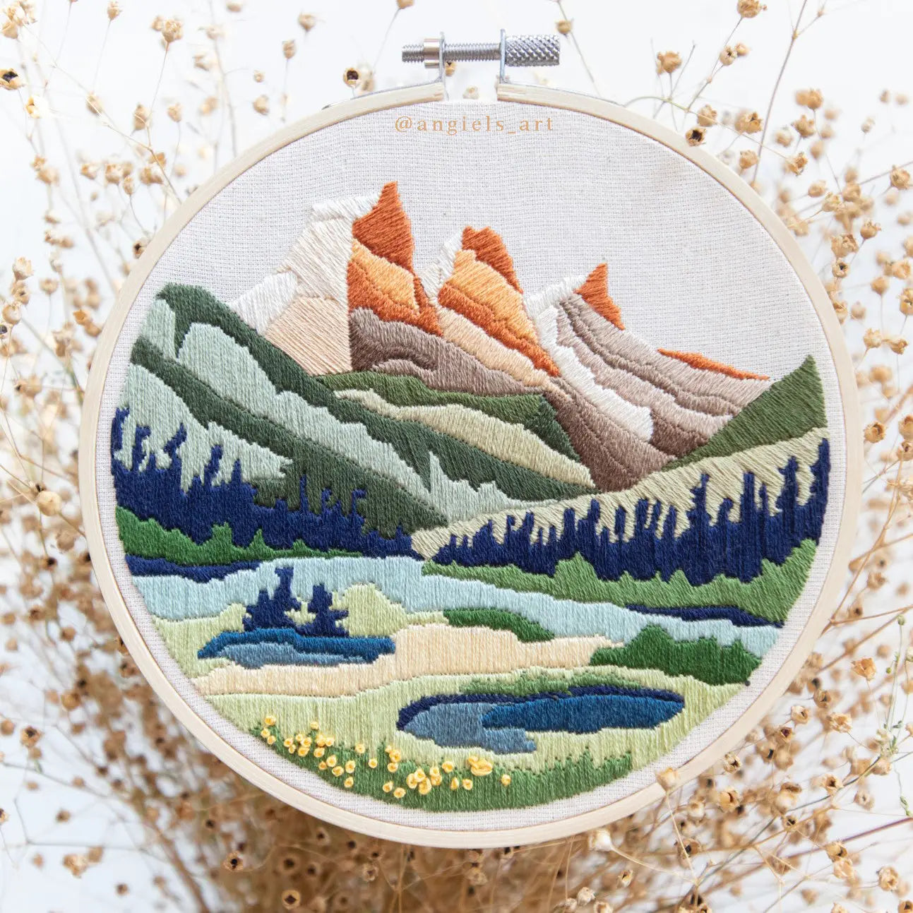 Three Sisters Summer Diy Embroidery Kit
